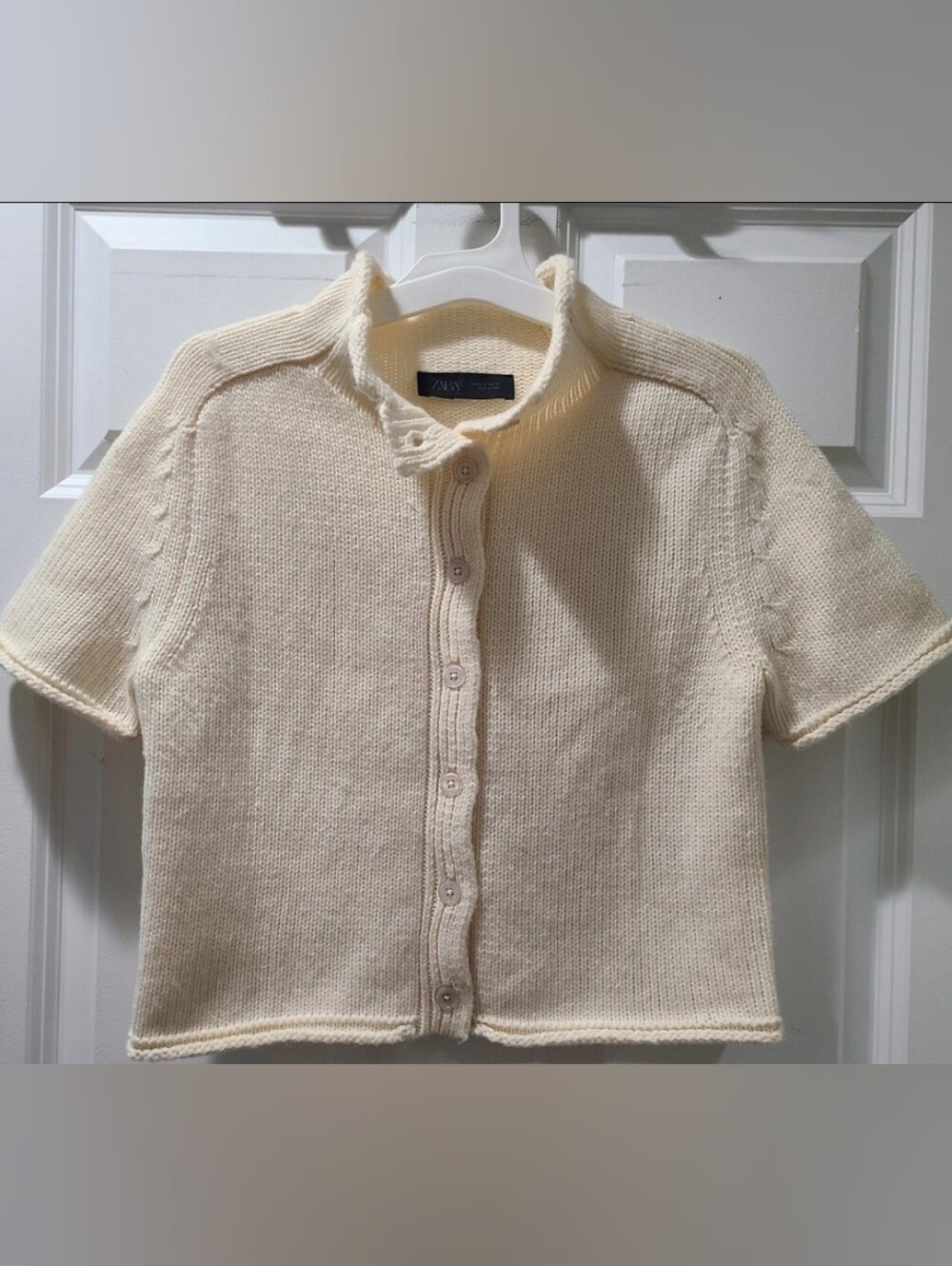 Zara Cream Short-Sleeve Knit Buttoned Funnel Neck Sweater XS*